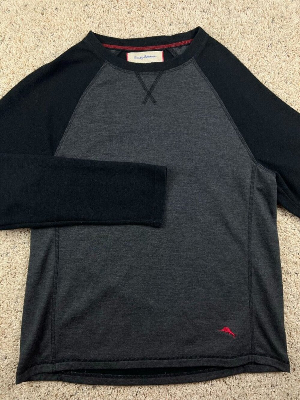 Tommy Bahama Medium Light Sweater Pullover Crew Neck Black Gray, Red Logo
